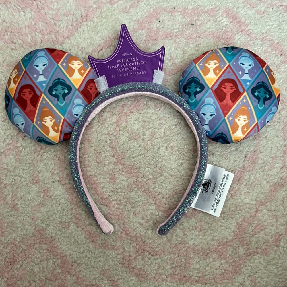 Disney Princess Half Marathon 2023 Minnie Ears